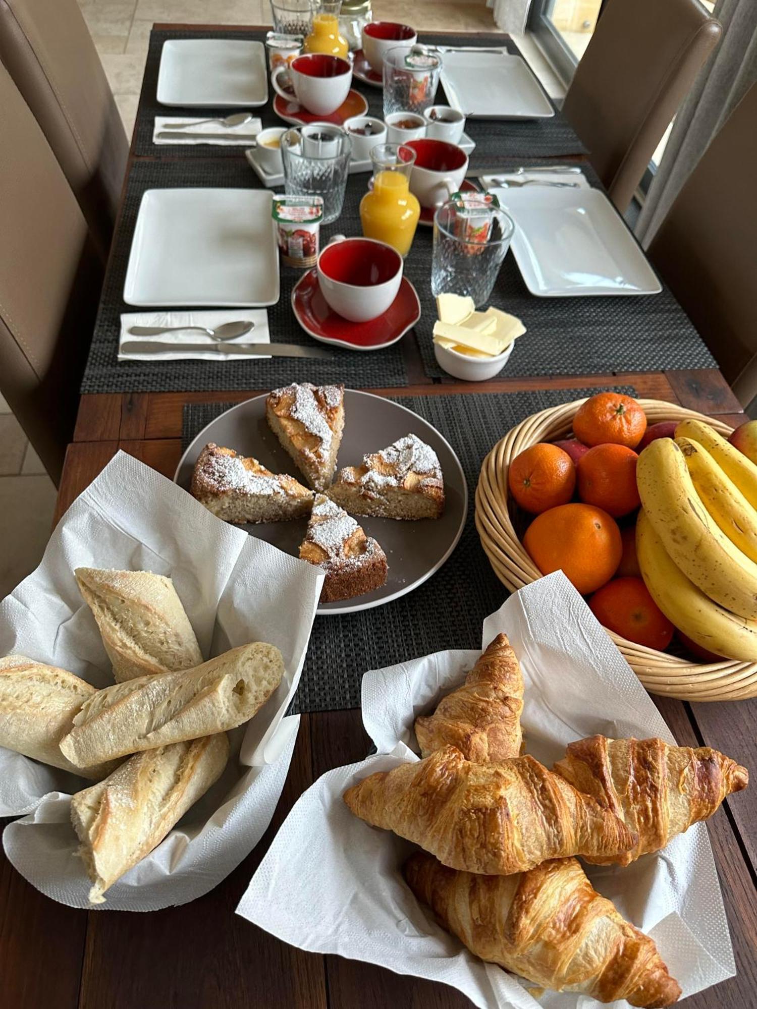 La Ferme De Maraval Bed & Breakfast Cénac-et-Saint-Julien Екстериор снимка
